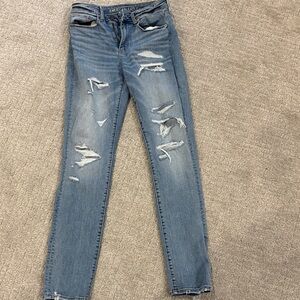 American Eagle Outfitters Light Blue Distressed Skinny Jeans